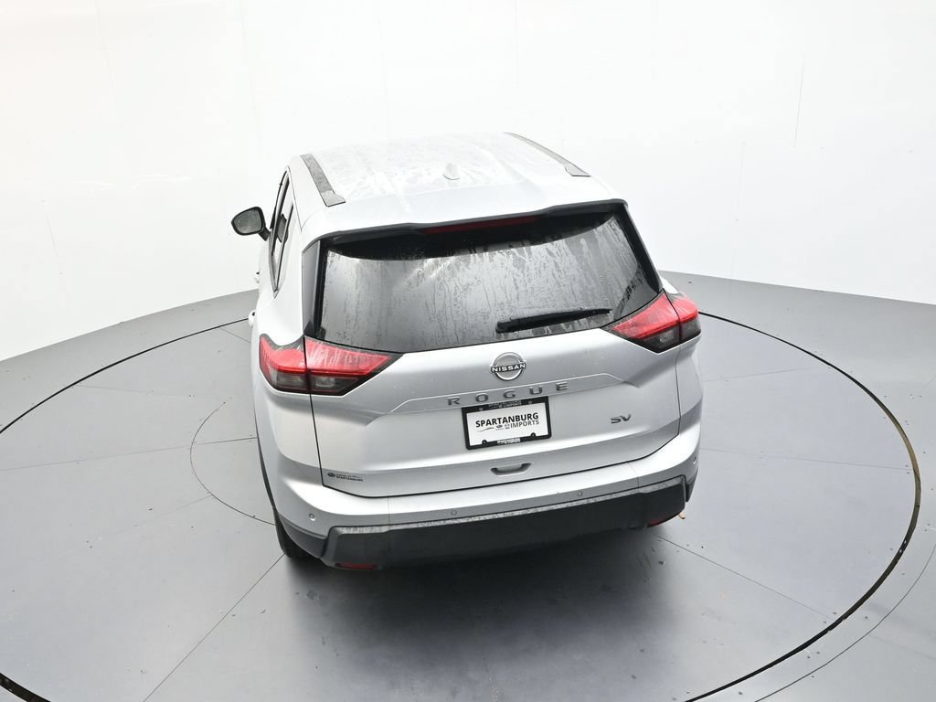 Used 2024 Nissan Rogue SV FWD image 28