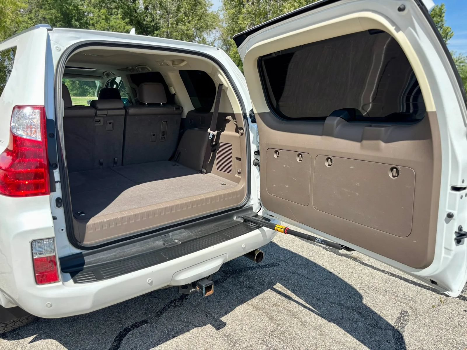 Used 2013 Lexus GX 460 w/ Comfort Plus Pkg AWD/4WD image 8