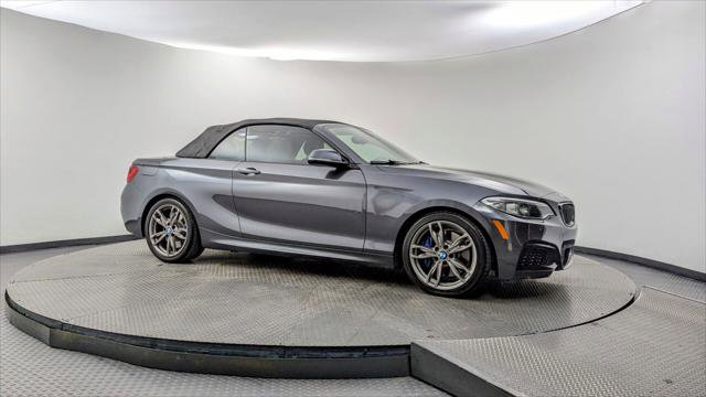 Used 2015 BMW M235i Convertible w/ Premium Package RWD image 30