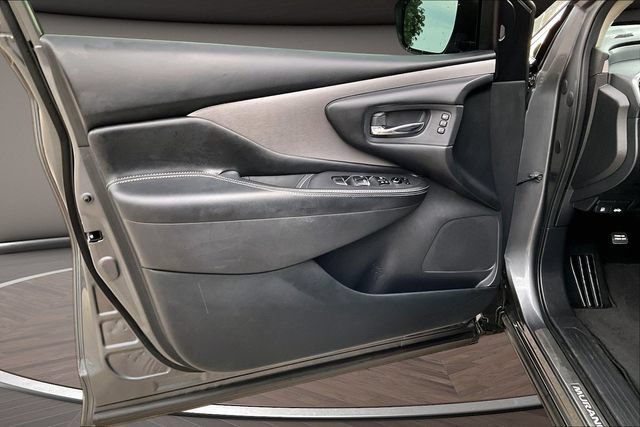 Used 2021 Nissan Murano SL w/ SL Moonroof Package FWD image 21