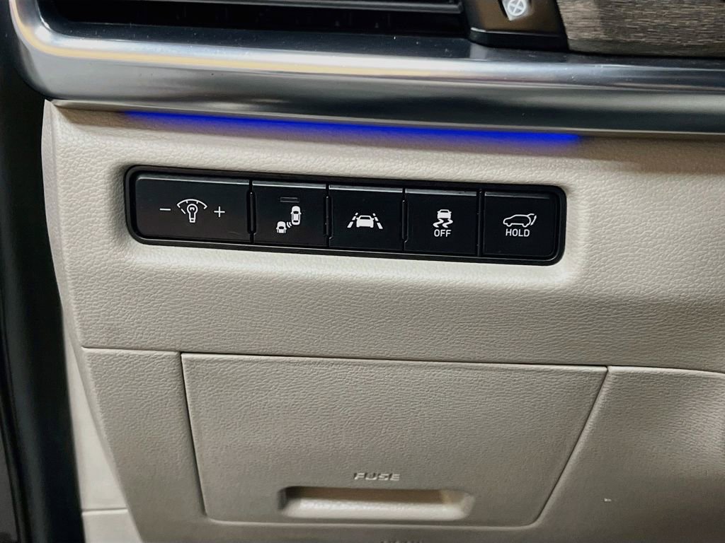 Used 2022 Kia Telluride SX w/ SX Prestige Package image 10