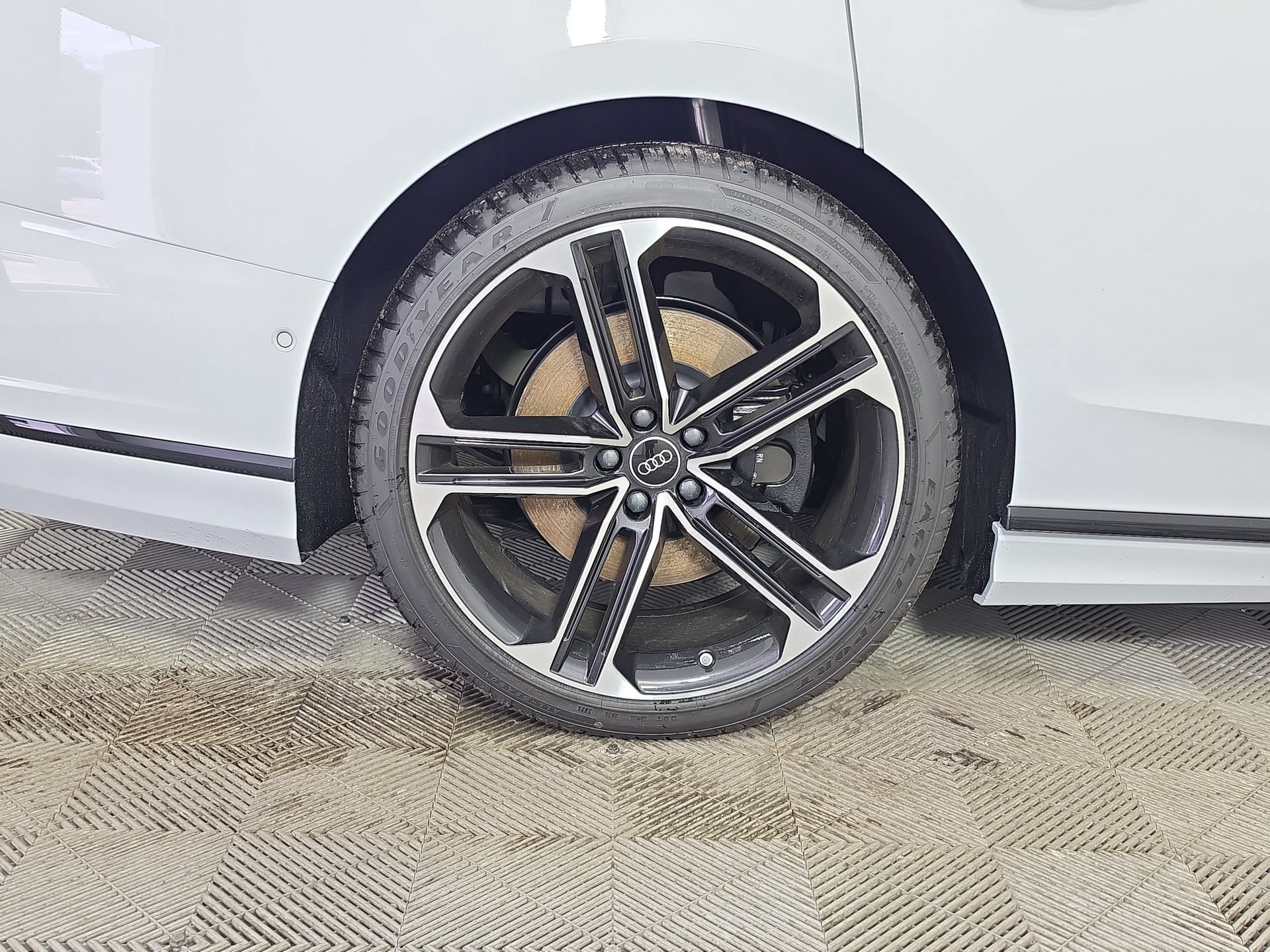 New 2026 Audi A8 L 3.0T AWD/4WD image 7