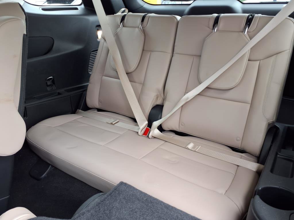 Certified 2023 Ford Explorer XLT w/ Equipment Group 202A image 8