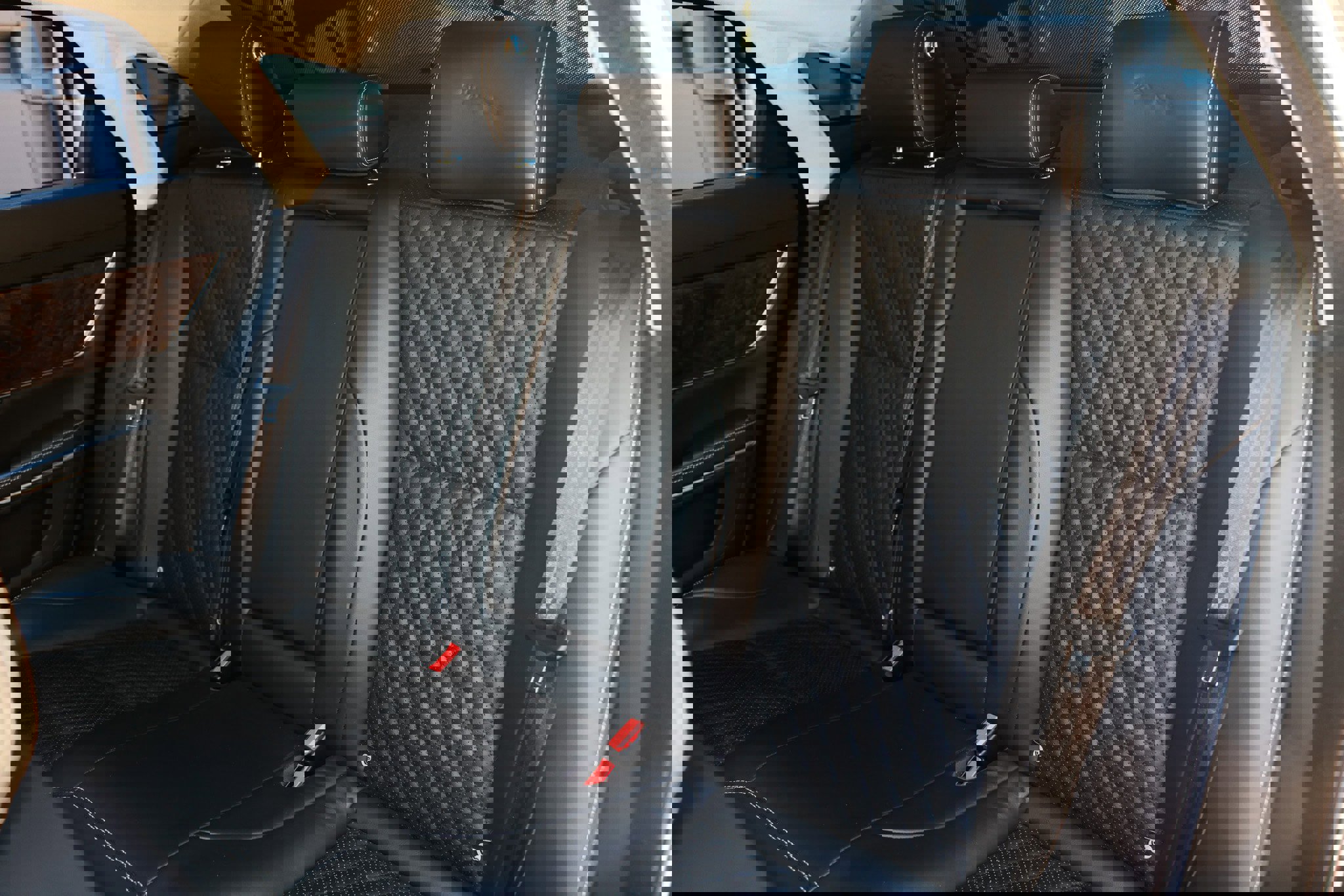 Used 2017 Jaguar XJ L Portfolio image 13