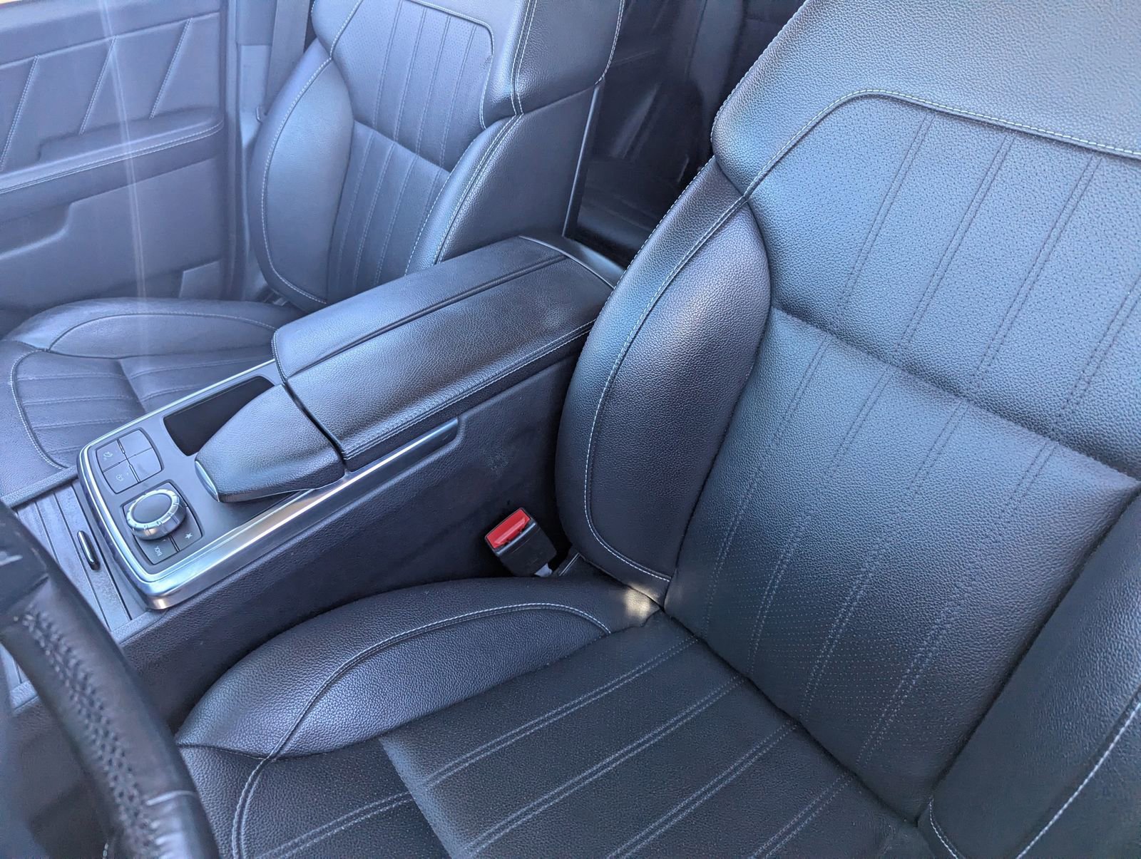 Used 2015 Mercedes-Benz GL 320 BlueTEC 4MATIC image 17