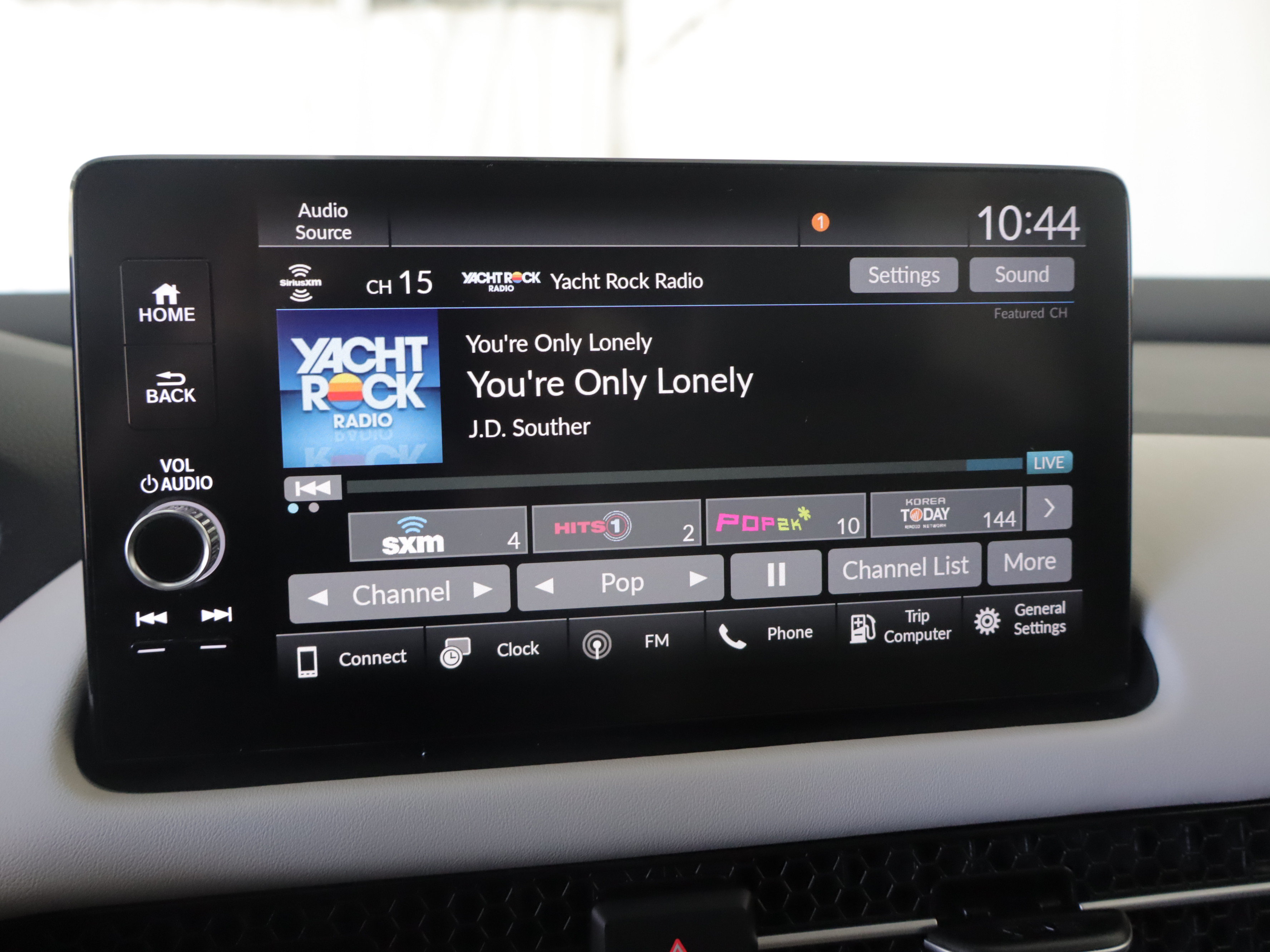 Used 2024 Honda HR-V EX-L image 16