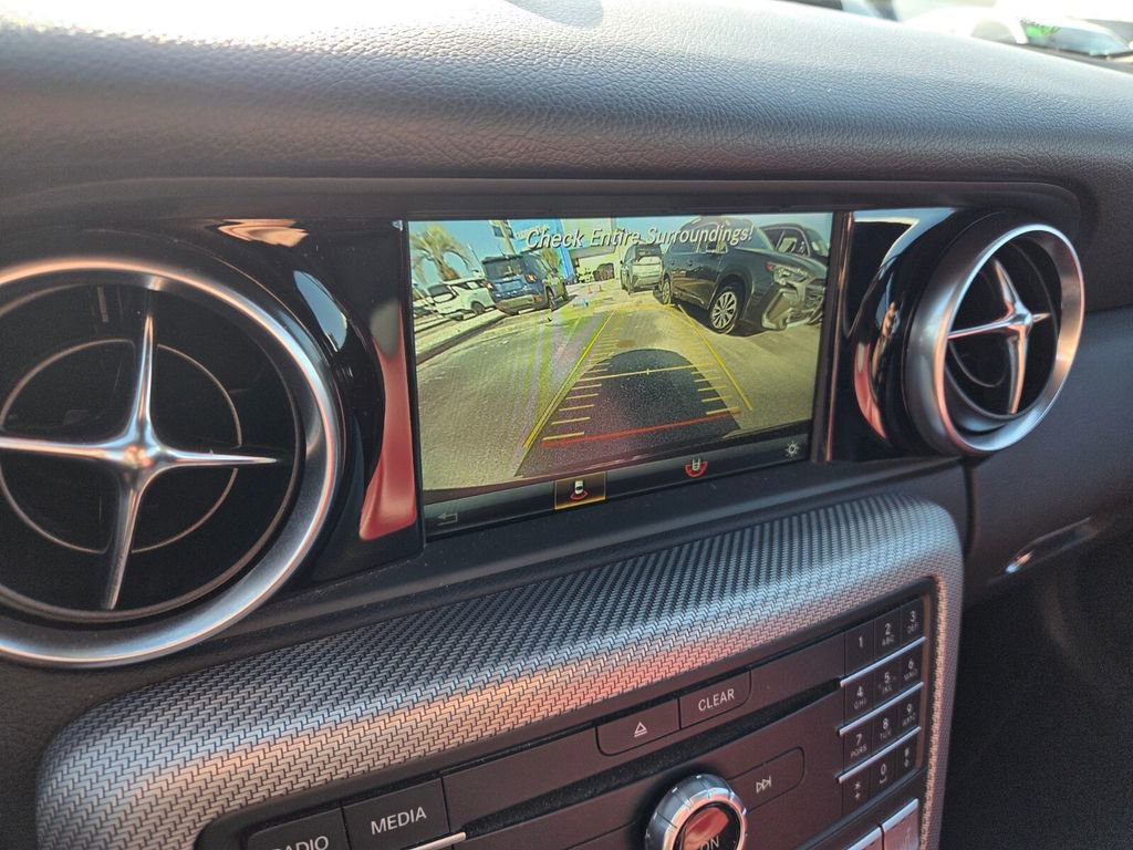 Used 2018 Mercedes-Benz SLC 43 AMG image 36