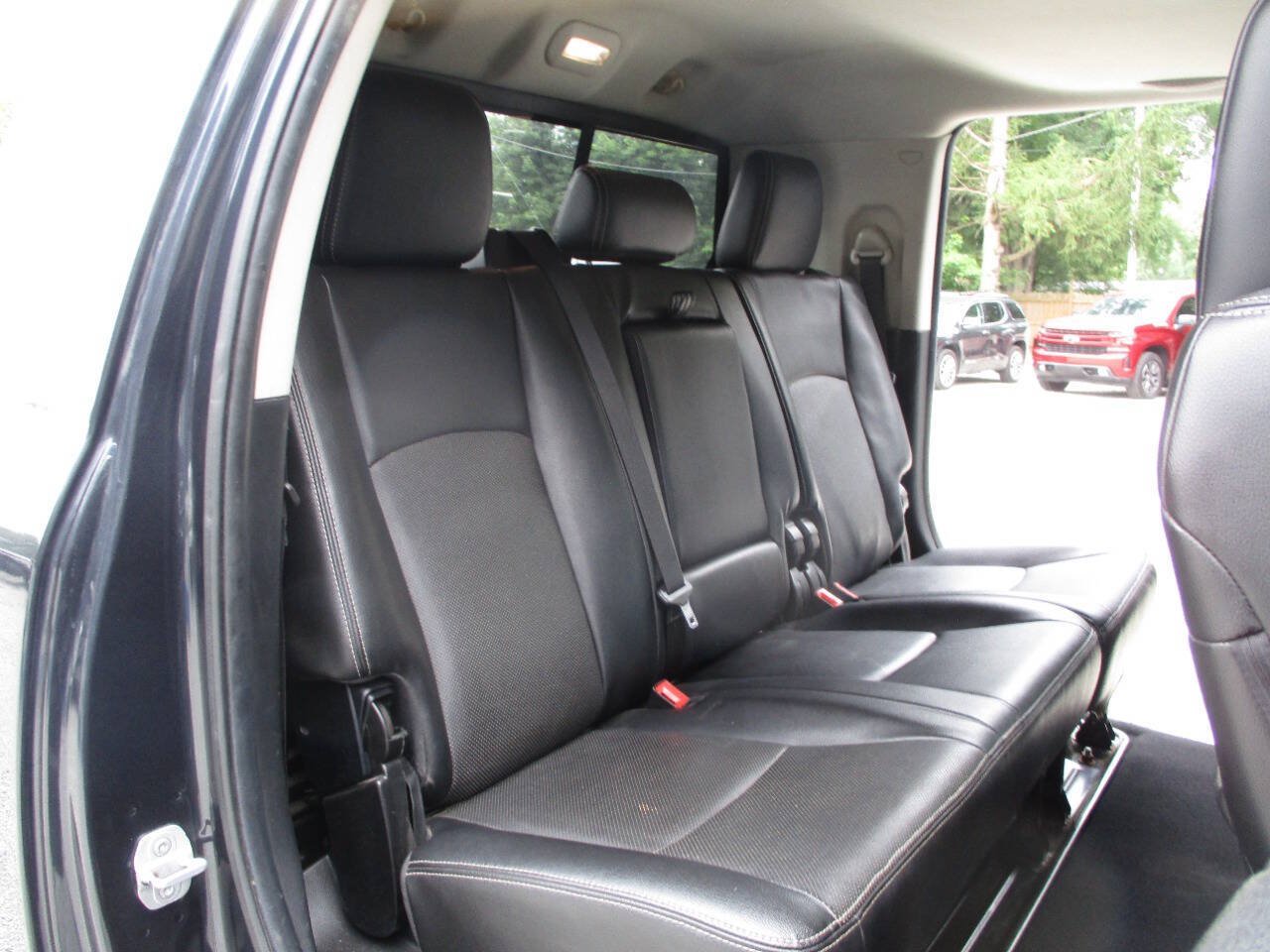 Used 2014 RAM 2500 Laramie AWD/4WD image 31