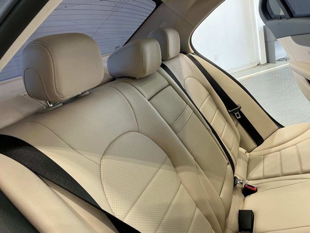 Used 2016 Mercedes-Benz C 300 Sedan w/ Multimedia Package image 17