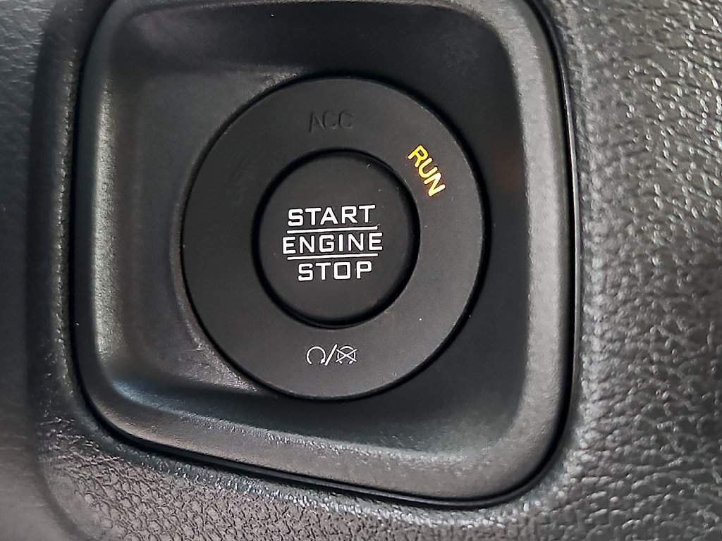 New 2026 Jeep Wrangler Unlimited Sport w/ Dual Top Group AWD/4WD image 17