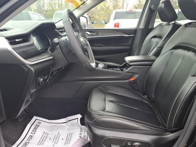 Certified 2023 Jeep Grand Cherokee Limited AWD/4WD image 15