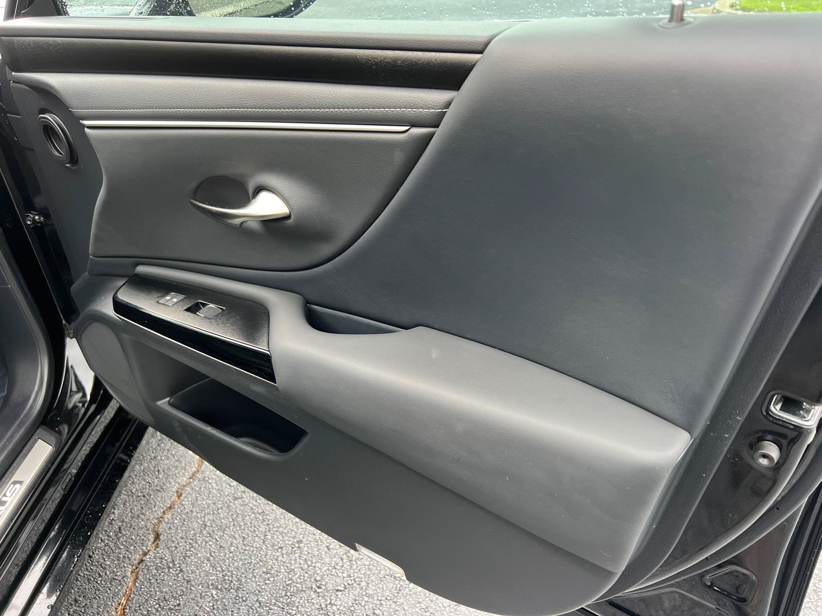 Certified 2024 Lexus ES 350 w/ Premium Package FWD image 14