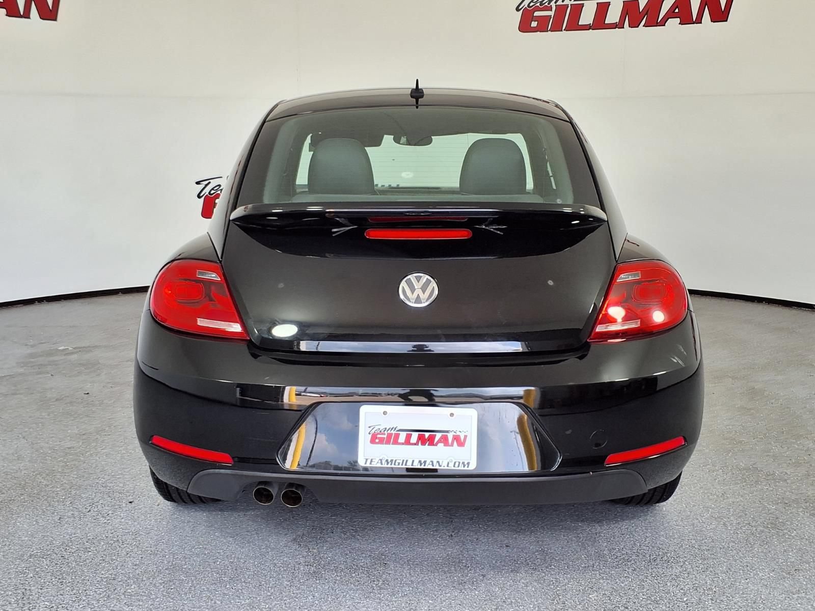 Used 2012 Volkswagen Beetle 2.5 FWD image 2