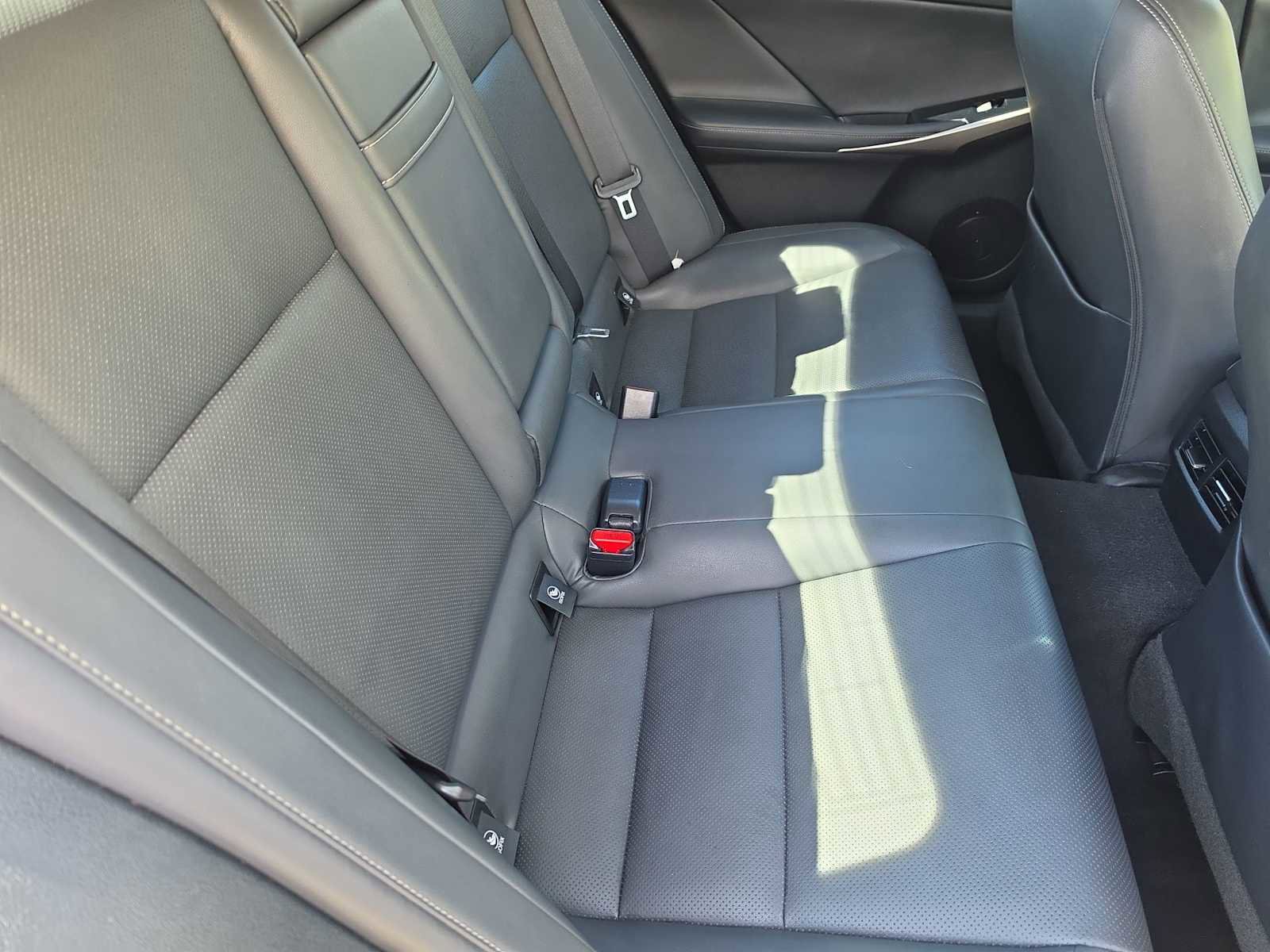 Used 2015 Lexus IS 250 image 17