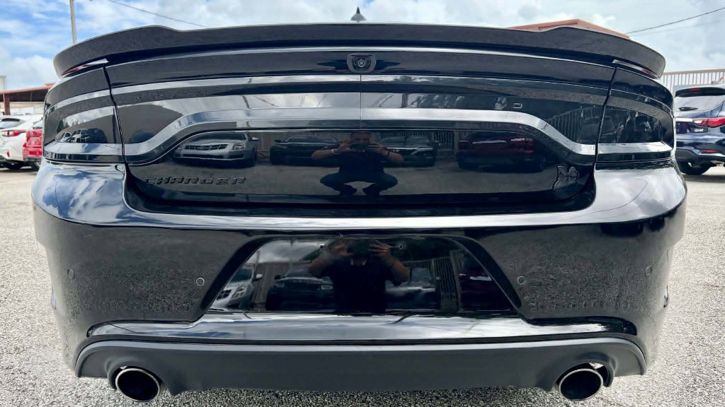 Used 2018 Dodge Charger R/T Scat Pack RWD image 6