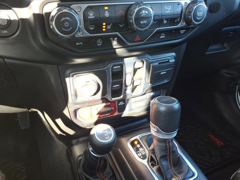 Used 2023 Jeep Gladiator Mojave w/ LED Lighting Group image 24