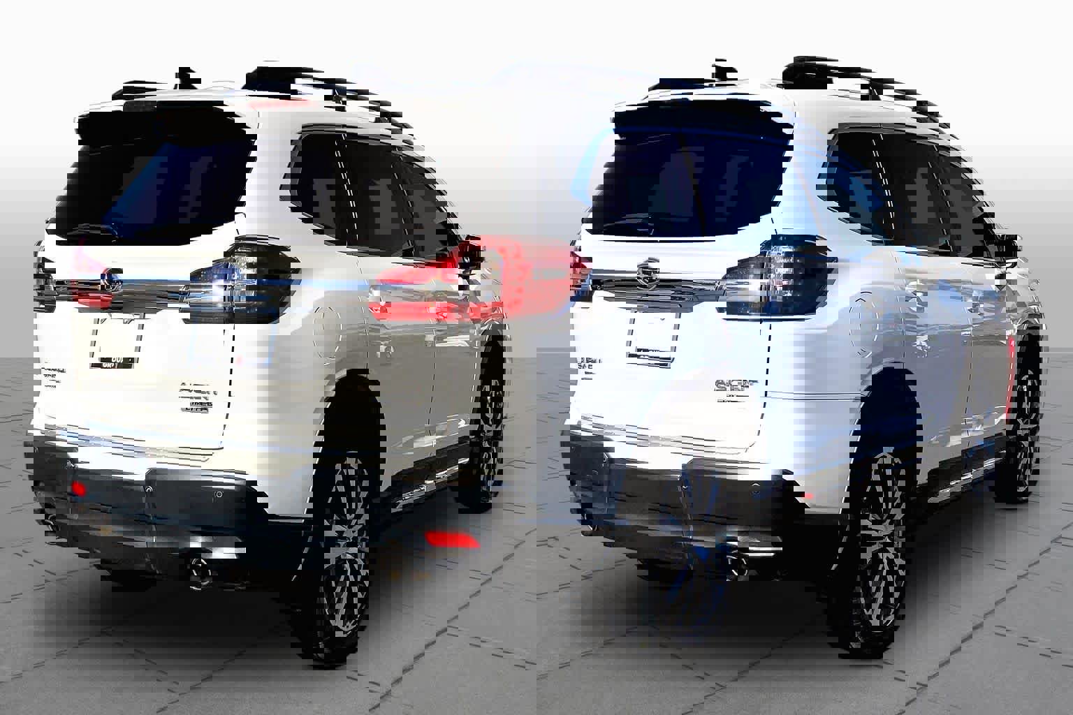 Used 2019 Subaru Ascent Limited w/ Popular Package #3 image 13