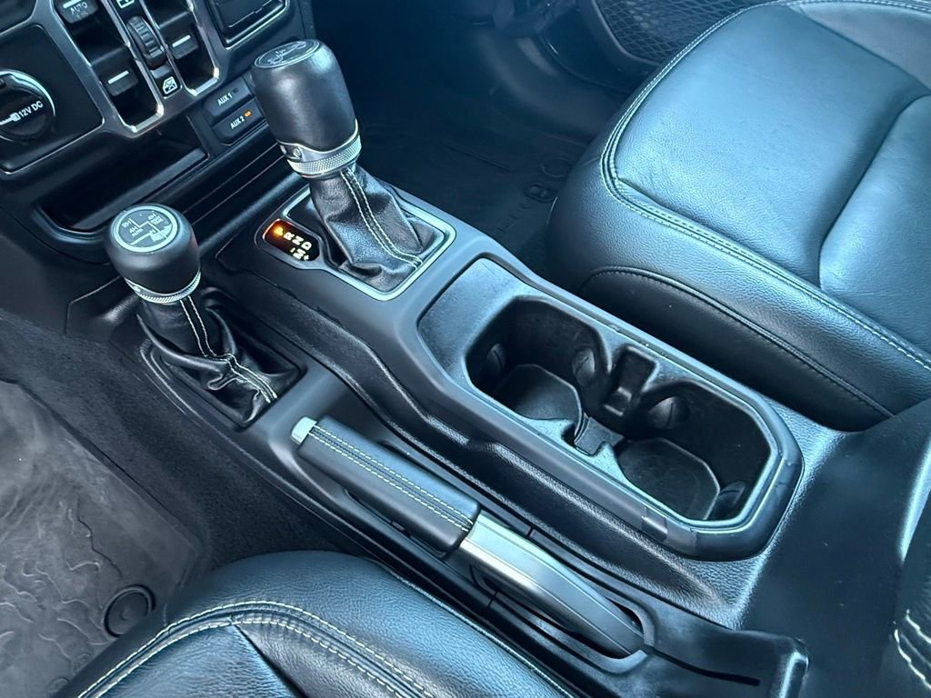 Used 2019 Jeep Wrangler Unlimited Sahara w/ Quick Order Package 24M Moab image 29