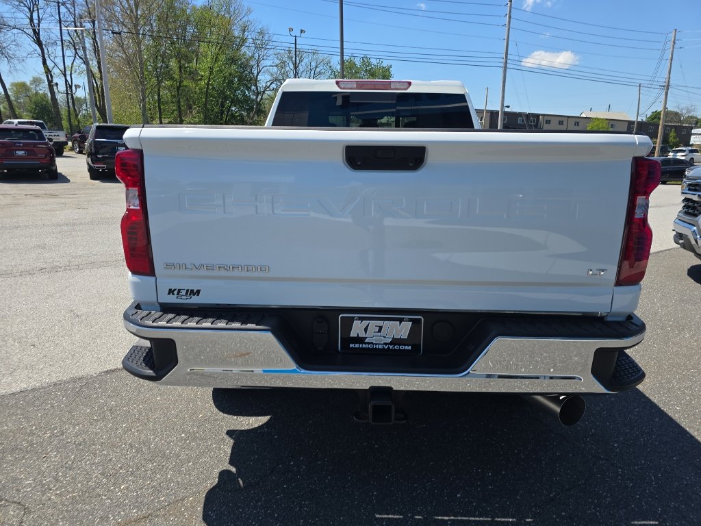 Used 2025 Chevrolet Silverado 2500 LT w/ Convenience Package AWD/4WD image 6