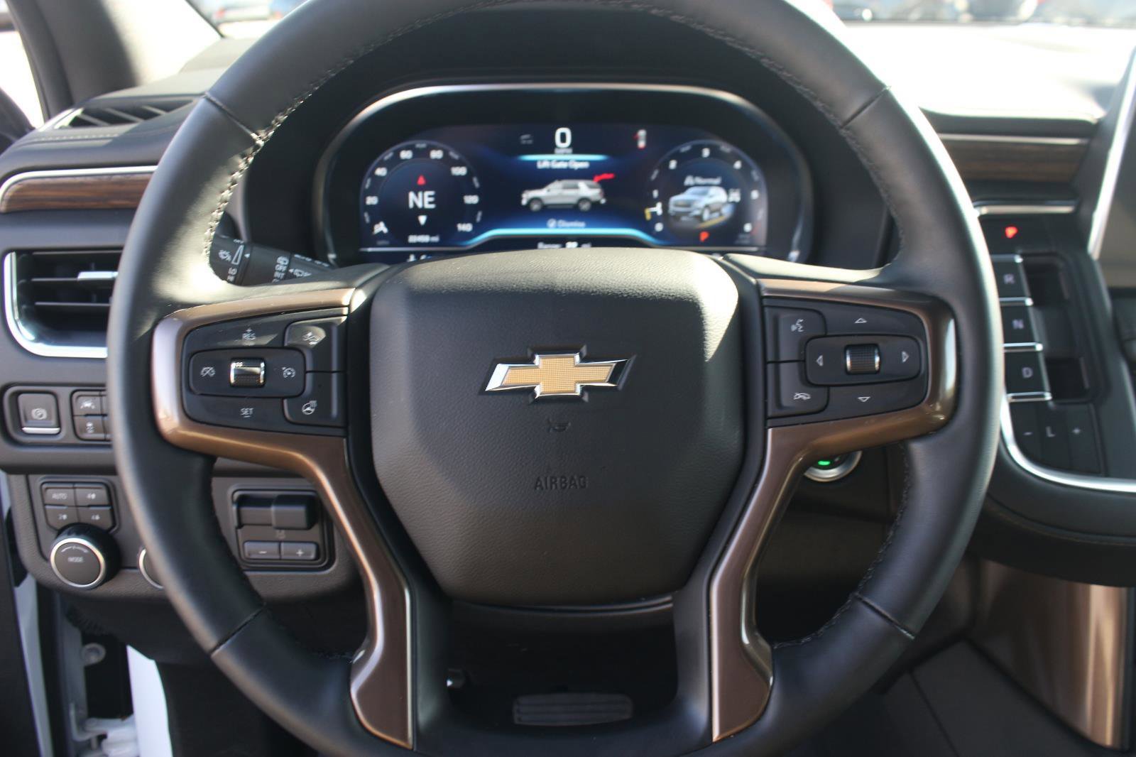 Used 2024 Chevrolet Tahoe High Country w/ Premium Package AWD/4WD image 16