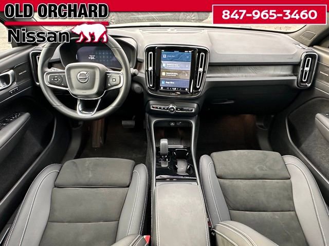 Used 2023 Volvo C40 P8 Recharge Ultimate w/ Protection Package Premier image 16