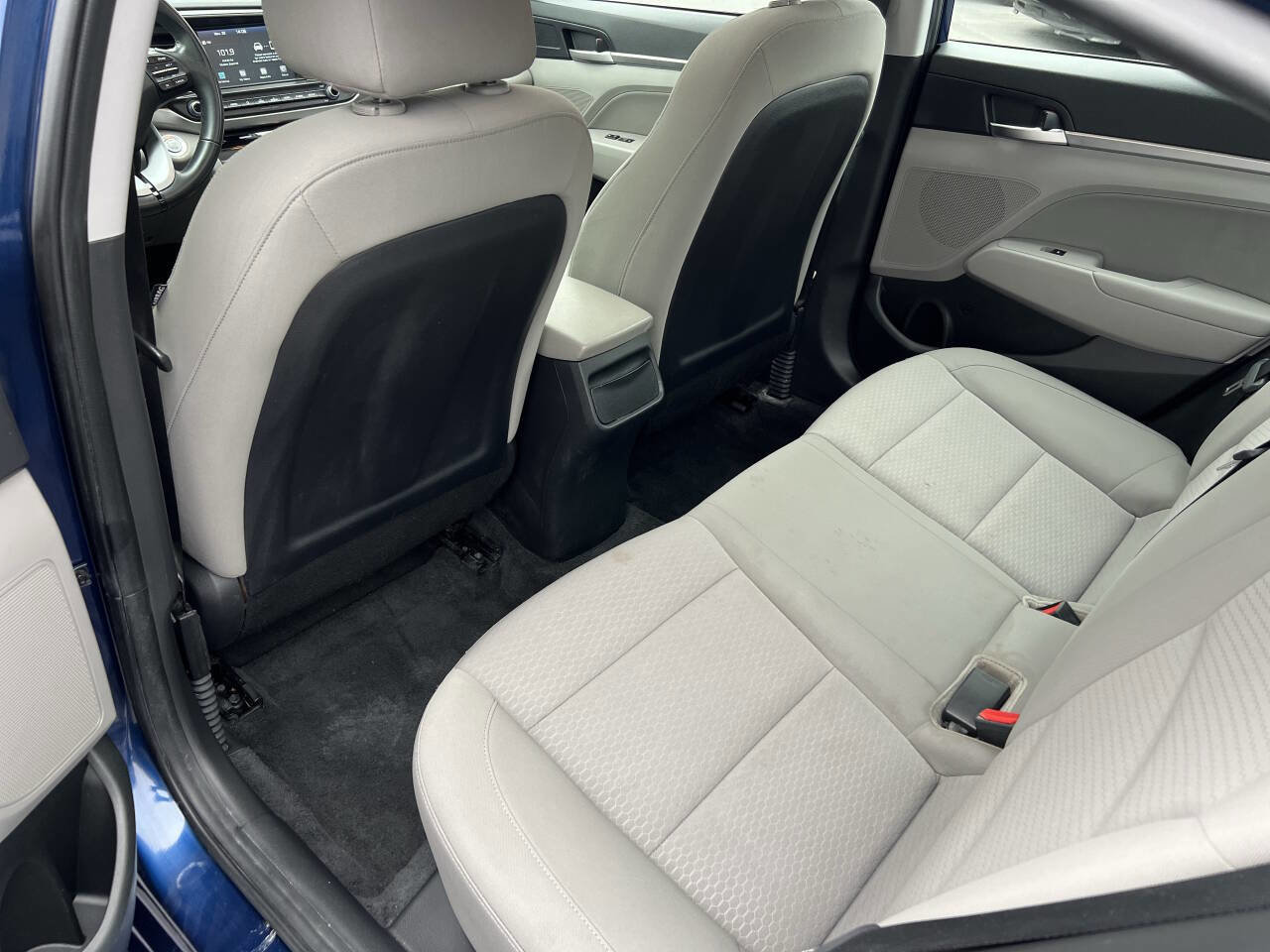 Used 2020 Hyundai Elantra Value Edition image 13