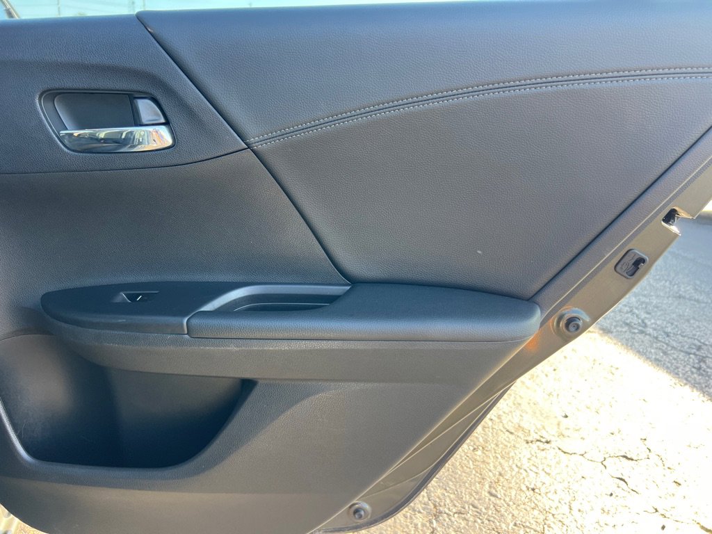 Used 2013 Honda Accord EX-L image 14