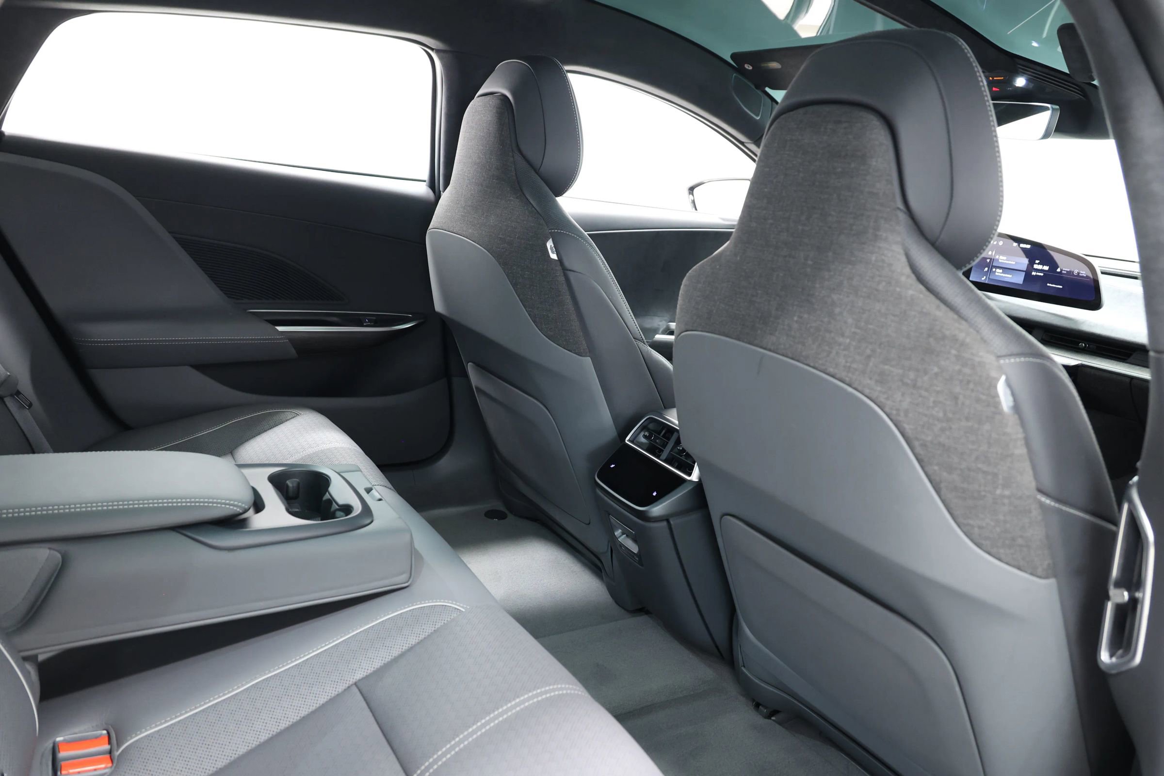 Used 2023 Lucid Air Grand Touring image 77