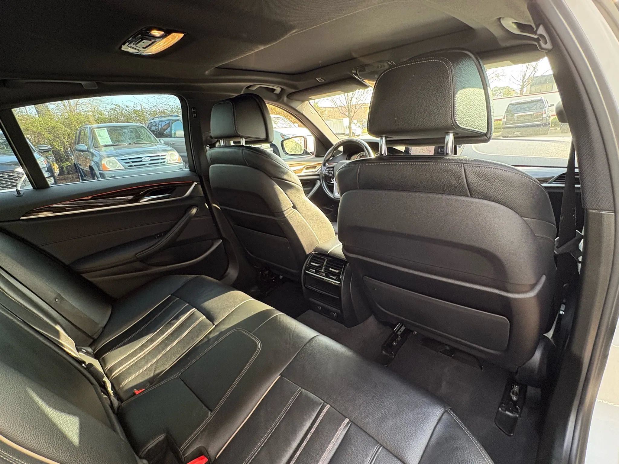 Used 2019 BMW 540i xDrive AWD/4WD image 15