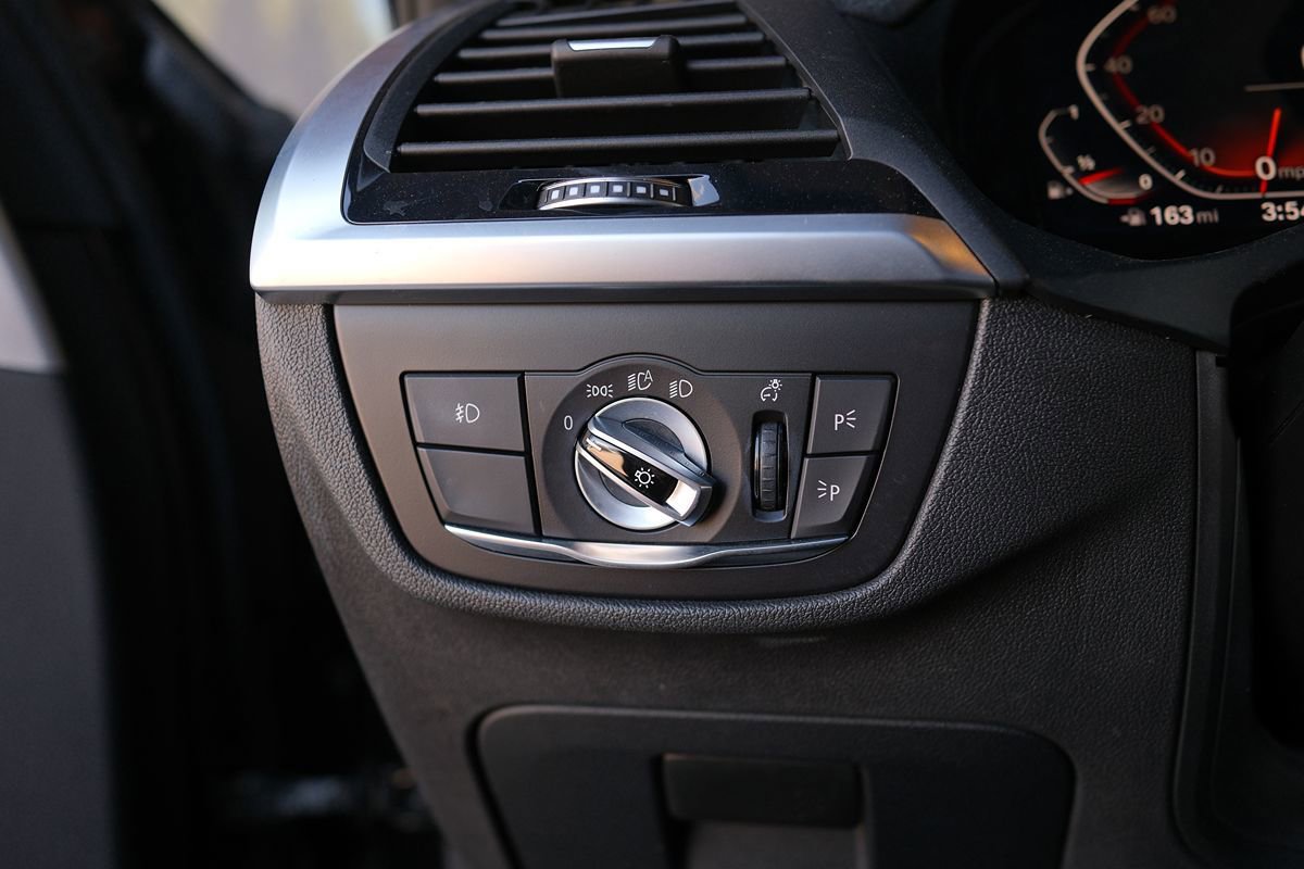 Used 2020 BMW X3 sDrive30i w/ Driving Assistance Package RWD image 13
