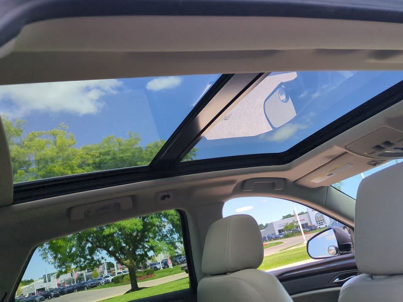 Used 2012 Cadillac SRX Luxury AWD/4WD image 21