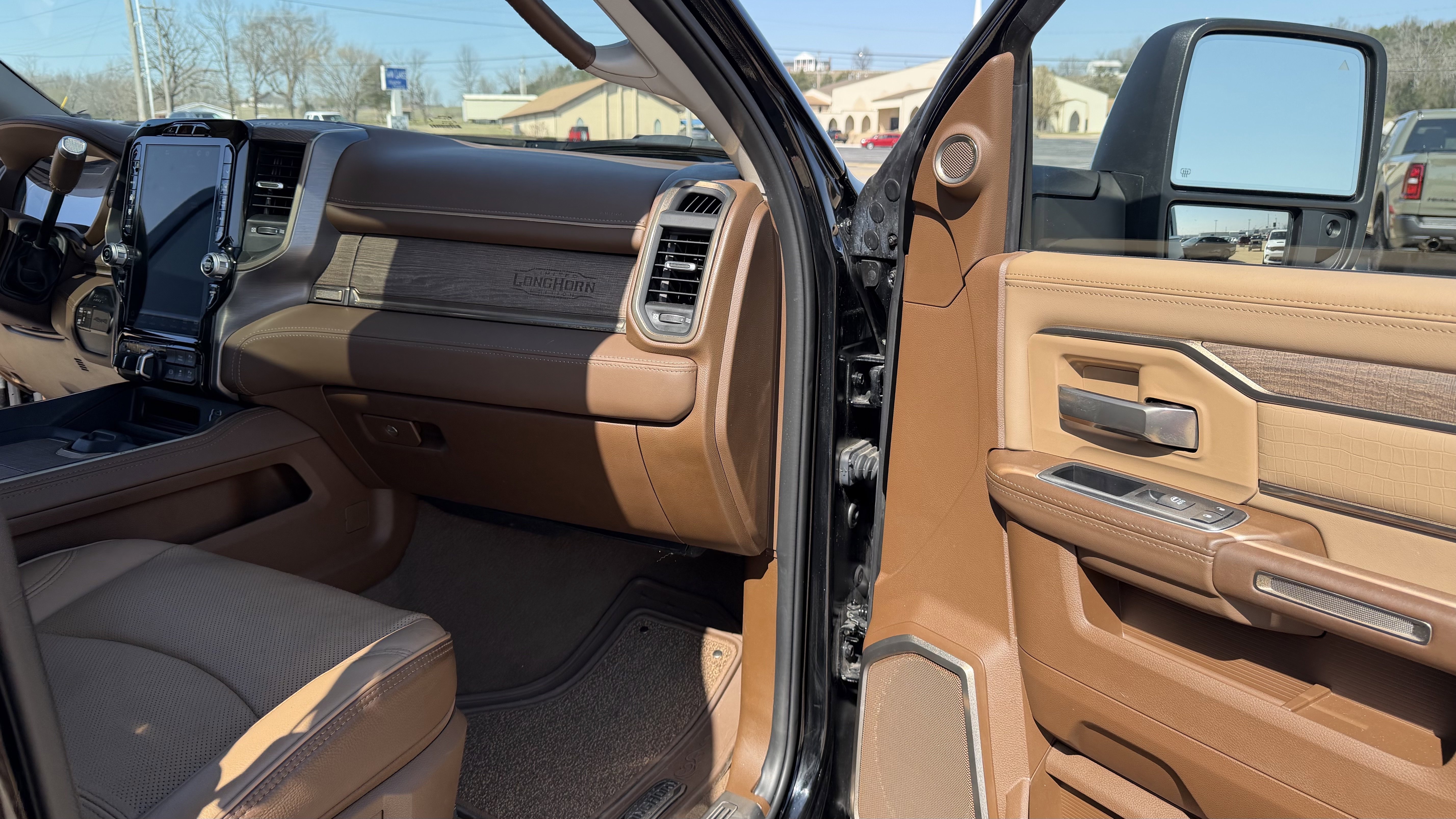 Used 2024 RAM 3500 Limited w/ Safety Group image 37