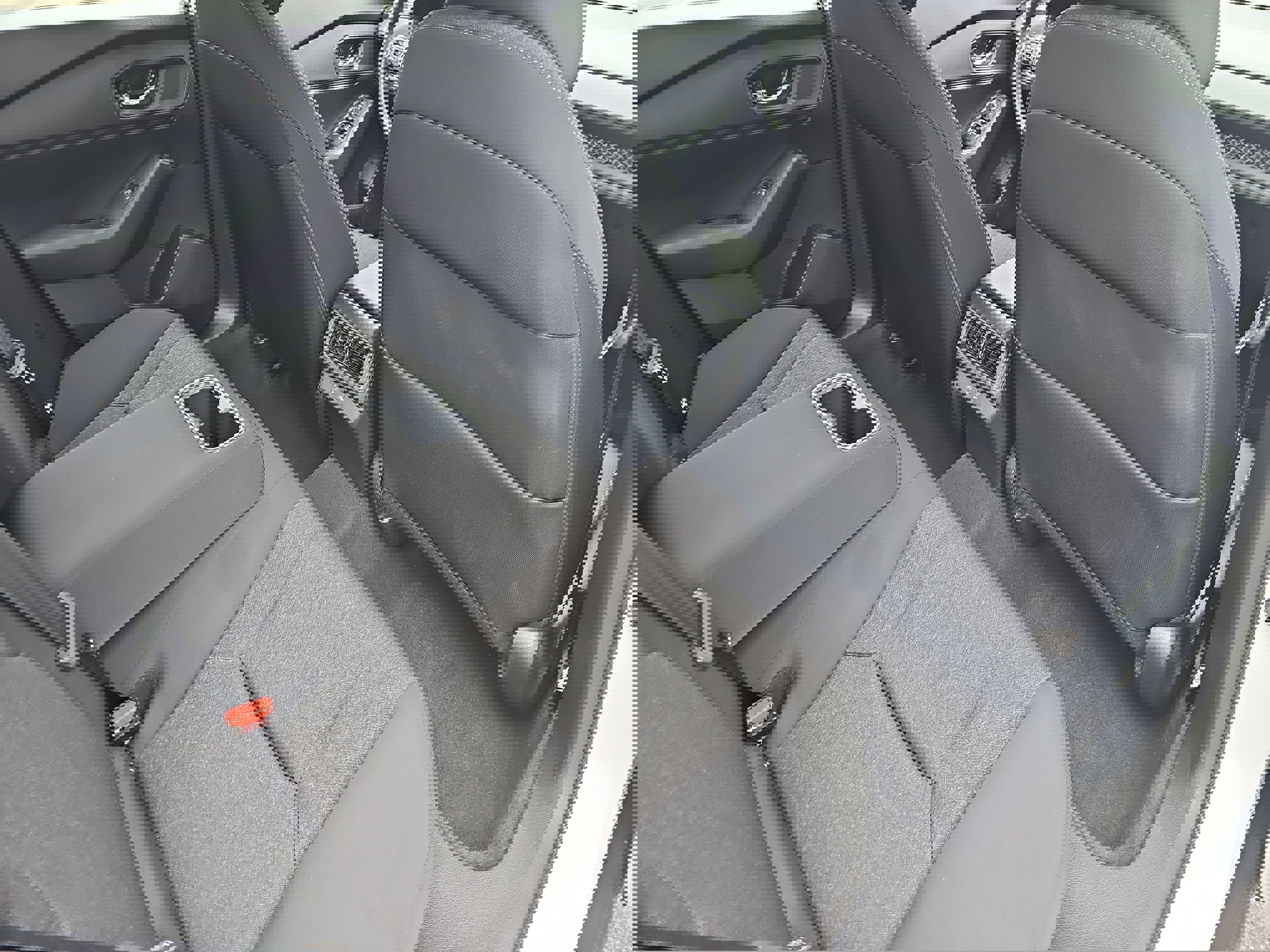 Used 2025 Honda Accord SE image 11