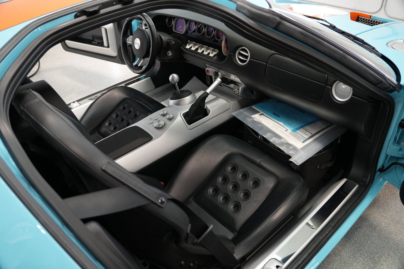 Used 2006 Ford GT image 35