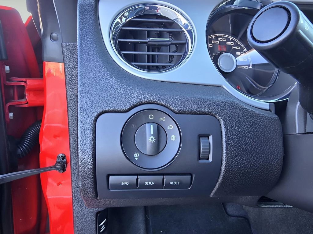 Used 2011 Ford Mustang GT Premium w/ Comfort Pkg image 21