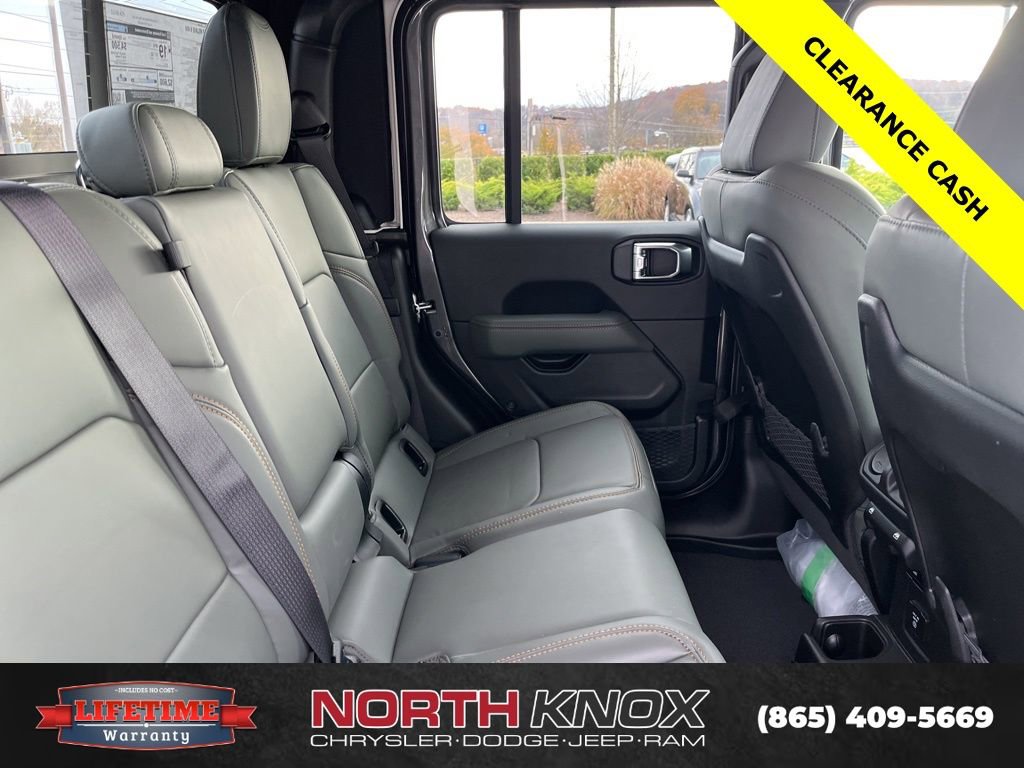 New 2026 Jeep Gladiator Mojave image 22