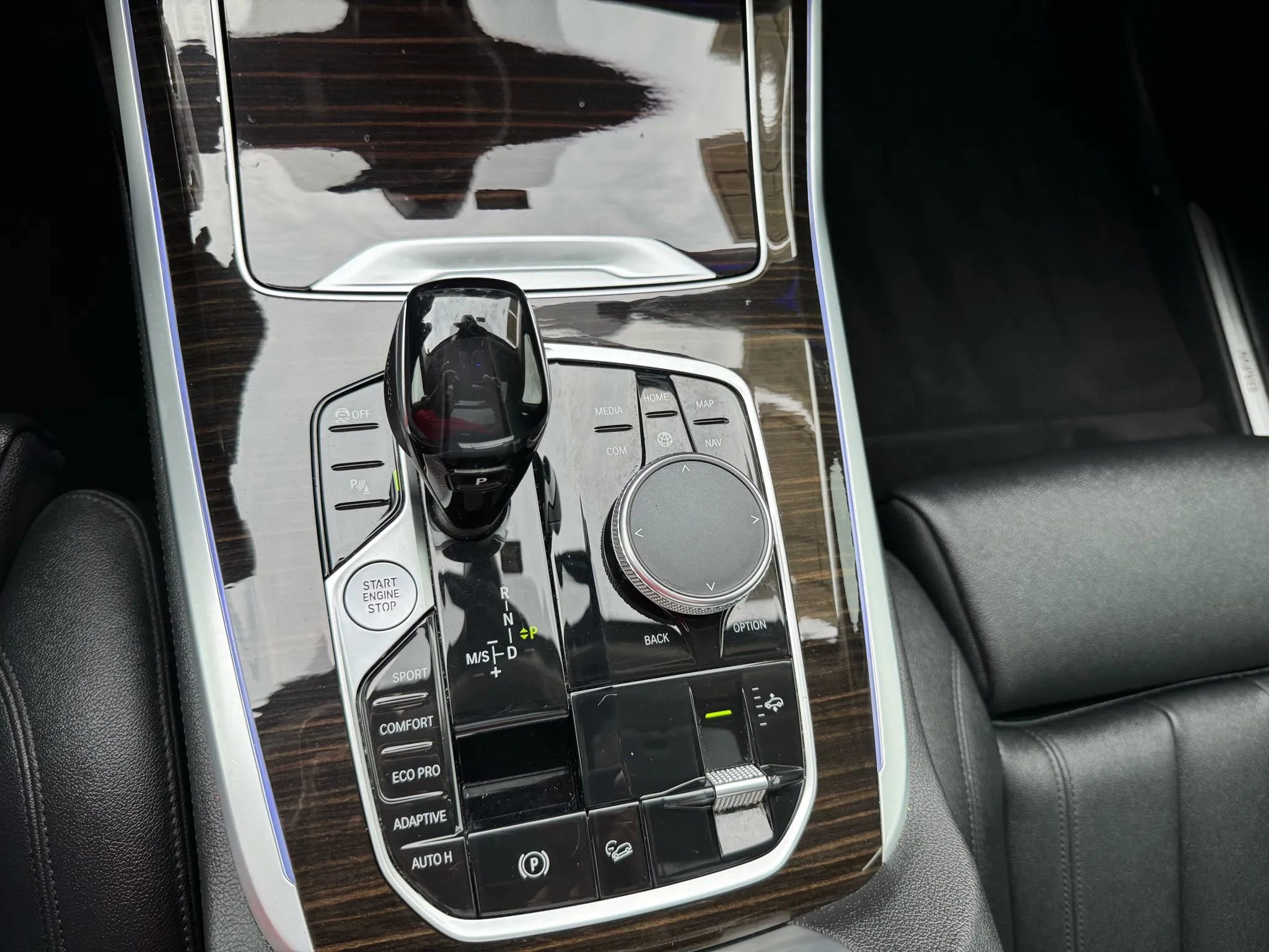 Used 2021 BMW X7 xDrive40i w/ Premium Package image 42