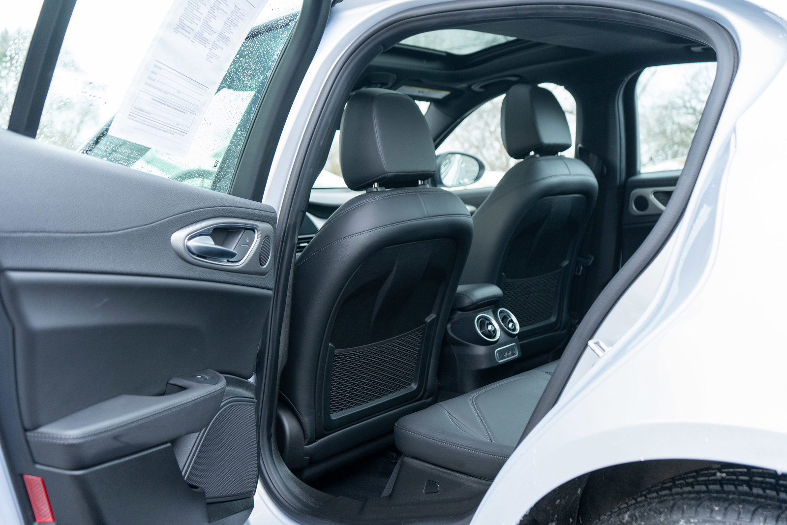 Used 2024 Alfa Romeo Giulia Ti image 28