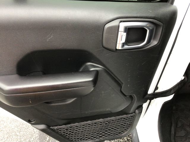 Used 2021 Jeep Wrangler Unlimited Rubicon image 36