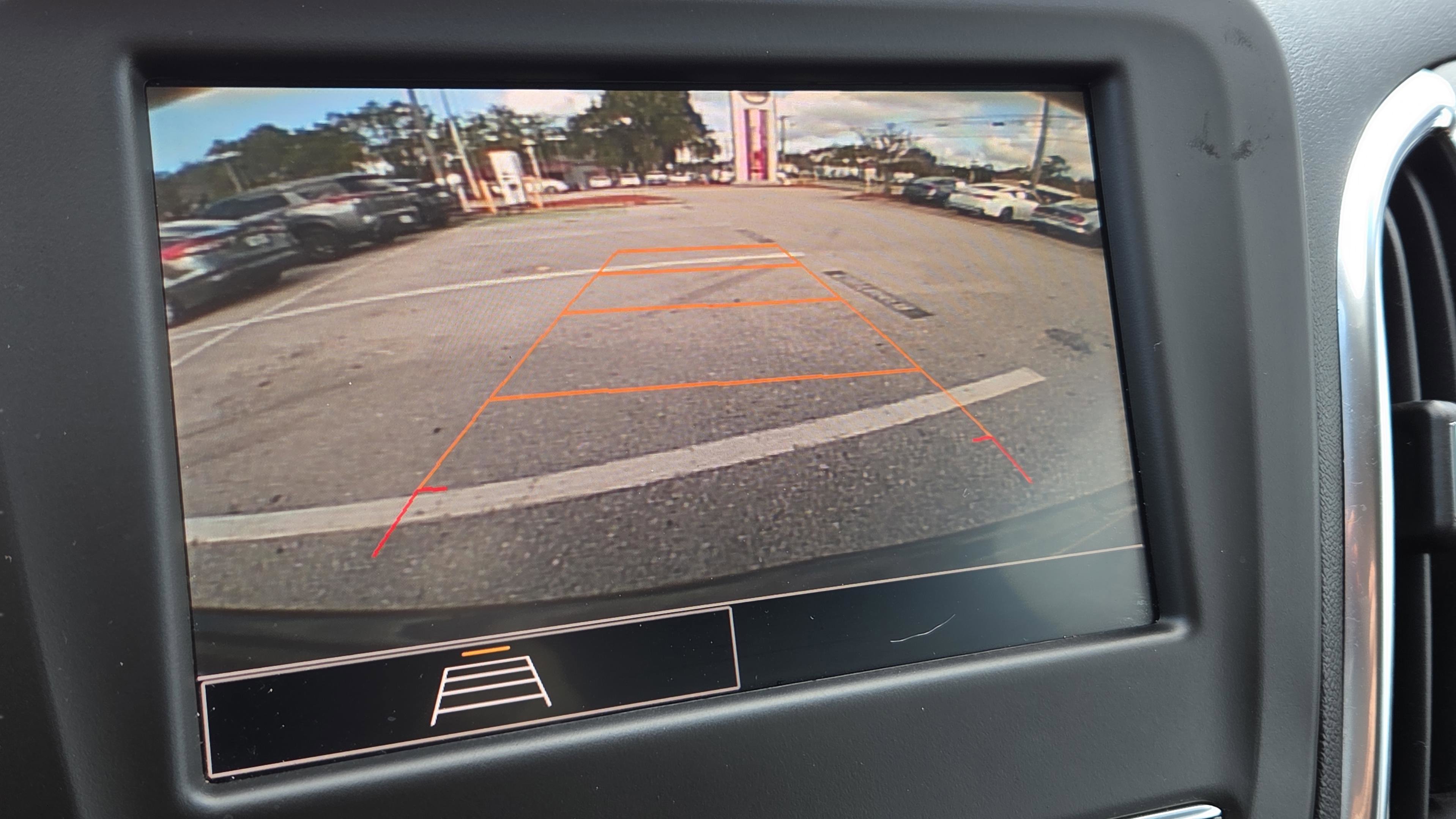 Used 2024 Chevrolet Equinox LT image 10