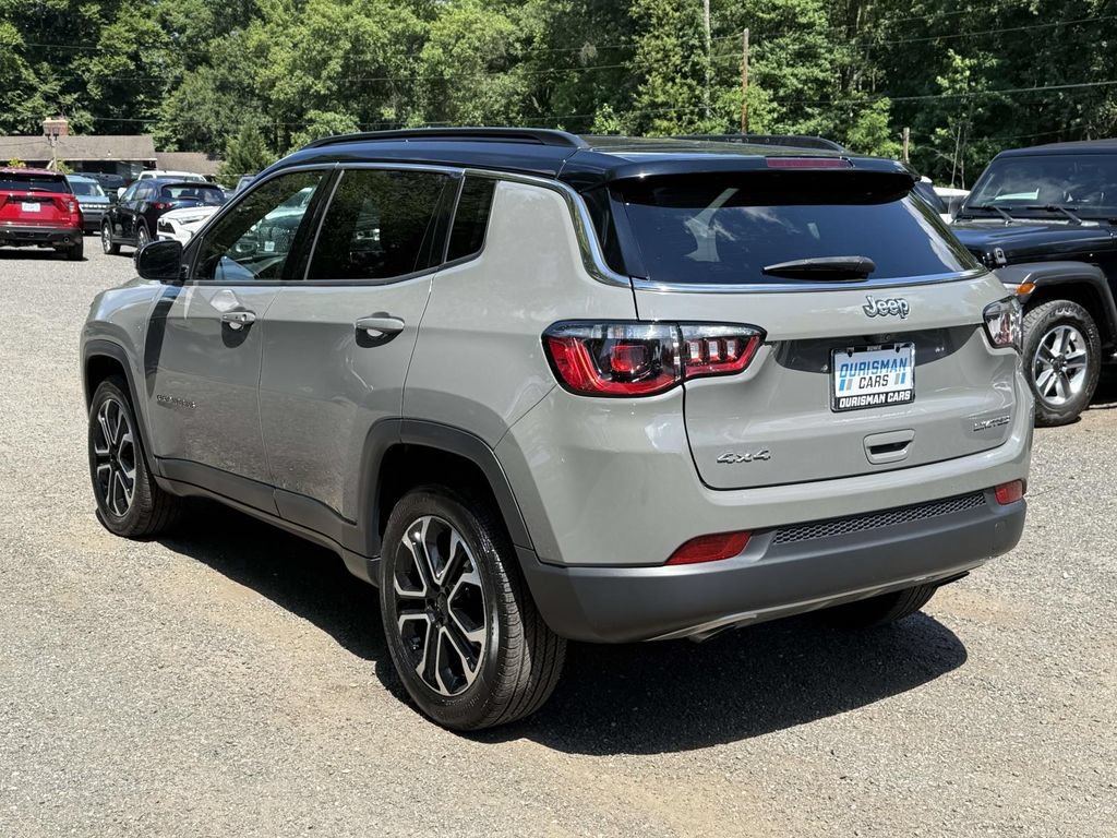 Used 2023 Jeep Compass Limited AWD/4WD image 4