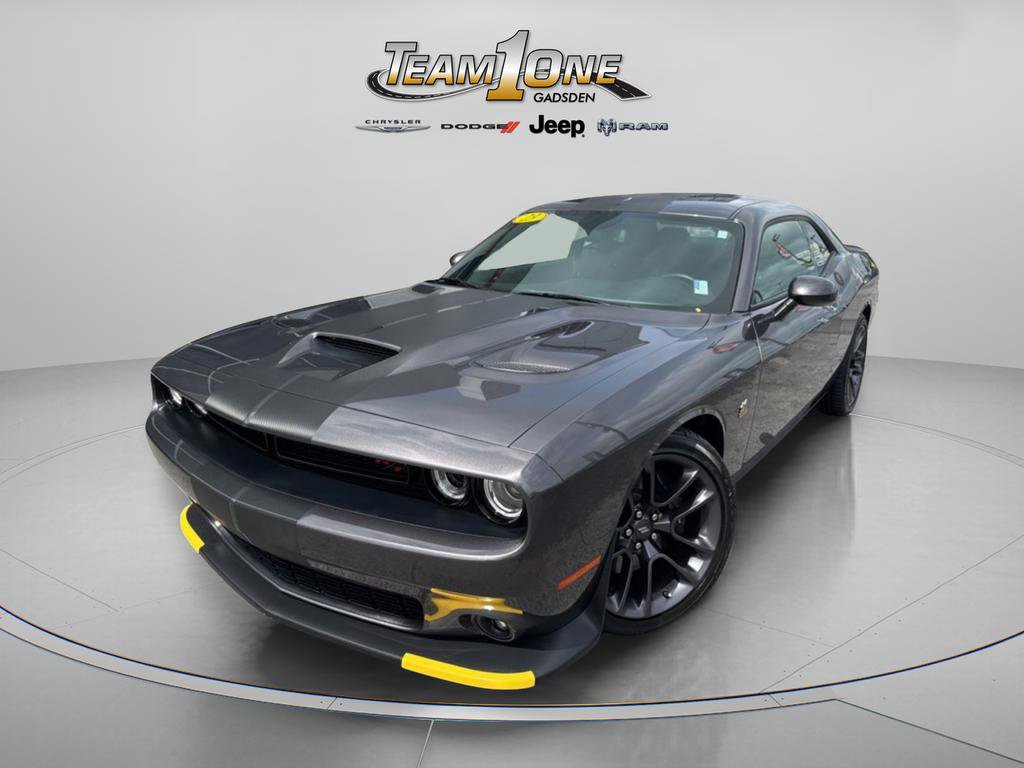 Used 2023 Dodge Challenger R/T Scat Pack RWD image 4