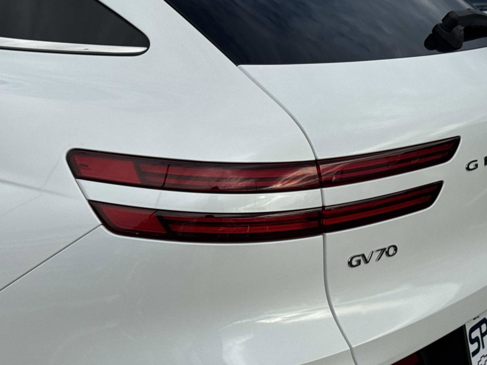 Used 2025 Genesis GV70 2.5T image 30