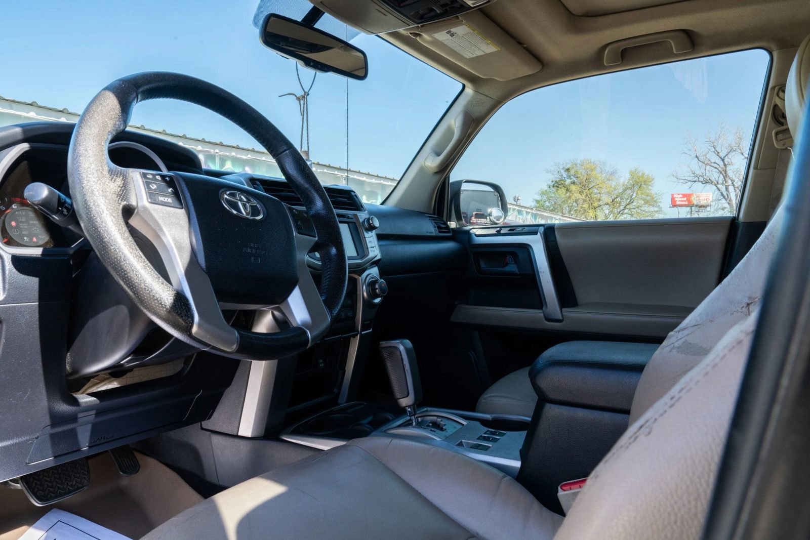 Used 2013 Toyota 4Runner Limited image 24