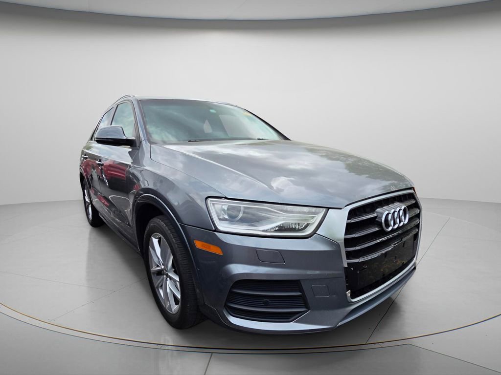 Used 2017 Audi Q3 2.0T Premium image 4