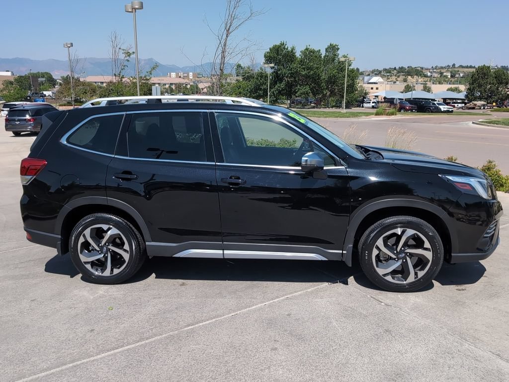 Used 2023 Subaru Forester Touring AWD/4WD image 9