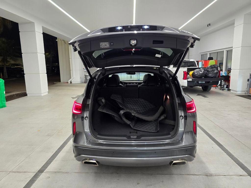 Used 2022 INFINITI QX50 Luxe w/ Appearance Package image 37