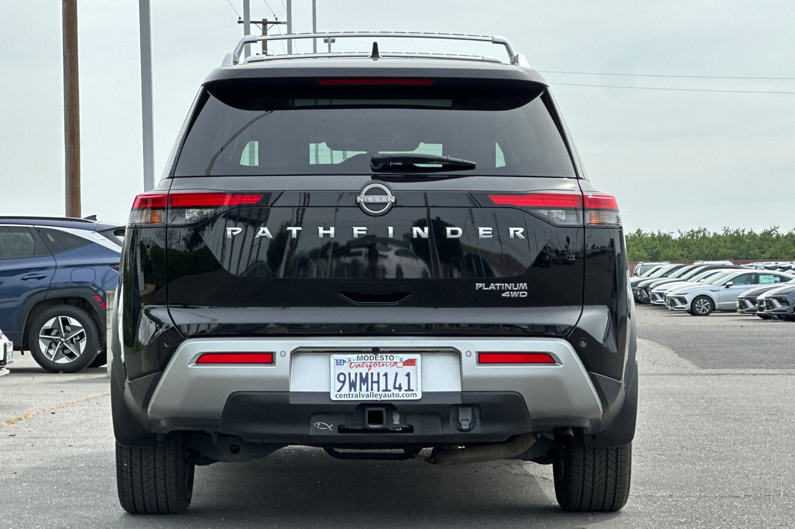 Certified 2022 Nissan Pathfinder Platinum w/ Cargo Package image 5