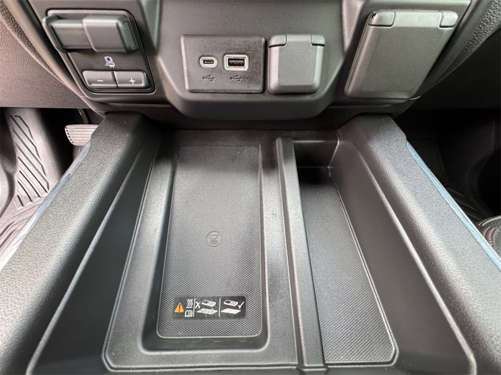 Used 2020 GMC Sierra 1500 AT4 w/ AT4 Premium Package image 29