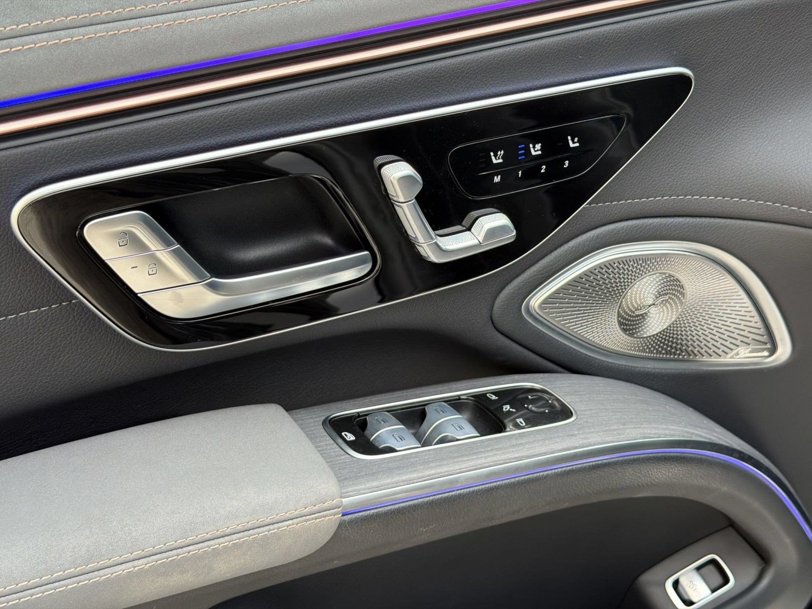 Certified 2023 Mercedes-Benz EQS AMG 4MATIC image 25